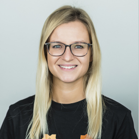 Veronika Ševelová - O nás